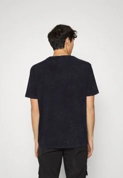 Haute Qualité Pier One BOWIE TEE - T-shirt imprimé t-shirts col rond homme 11 Haute Qualité Pier One BOWIE TEE - T-shirt imprimé t-shirts col rond homme -VêtementsElite Boutique f36811b595eb491d82221fa9f9bb8fa3