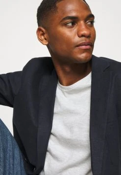 Pier One 5 PACK - T-shirt basique Prix Avantageux t-shirts col rond homme -VêtementsElite Boutique f423d232533e42e680c38537bdc74813