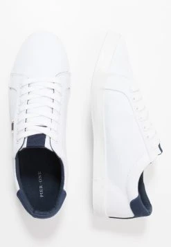 Pier One UNISEX - Baskets basses Prix Dégriffé baskets & sneakers rond -VêtementsElite Boutique f44b34670ab14efdbdcace58e493cb72