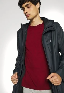 Bon Rapport Coût-Efficacité Pier One T-shirt basique t-shirts col rond homme -VêtementsElite Boutique f4df675d996343e295789f92fc8a2373