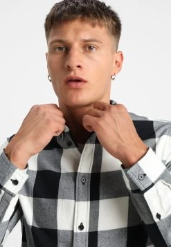 Qualité absolue Pier One Chemise chemises col à boutons homme -VêtementsElite Boutique f53db08a39734cb0a9045c08ab5cf6e6