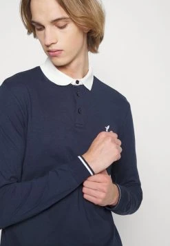 Pier One Prix De Lancement 2 PACK - Polo t-shirts & polos col contrastant homme -VêtementsElite Boutique f53e20f99f594c04b6590a46d5efab5f