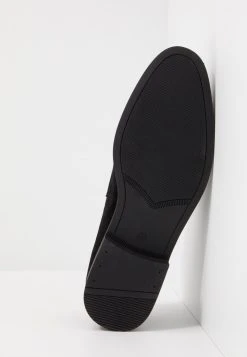 Pier One Prix Ourlé Mocassins chaussures de ville rond homme 14 Pier One Prix Ourlé Mocassins chaussures de ville rond homme -VêtementsElite Boutique f5b4bd8ab3ab4a308301b46e60e4a38e
