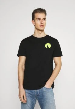 Pier One T-shirt imprimé Prix Exclusifs t-shirts col rond homme 12 Pier One T-shirt imprimé Prix Exclusifs t-shirts col rond homme -VêtementsElite Boutique f664c1ffd4e54cc58ddb67041f65e297