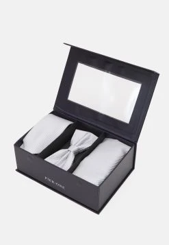 Excellente qualité Pier One SET - Cravate pochettes de costume couleur unie homme -VêtementsElite Boutique f6a479bec3cb4628a696a541933630fd