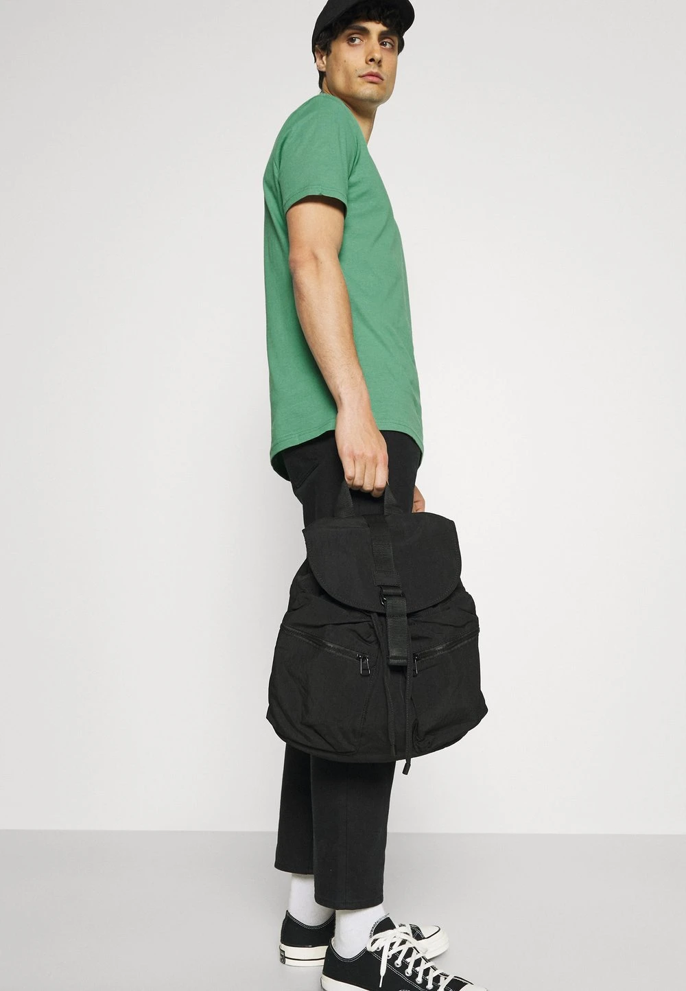 Pier One 5 PACK - T-shirt basique Meilleur Prix Garanti t-shirts col rond homme 8 Pier One 5 PACK - T-shirt basique Meilleur Prix Garanti t-shirts col rond homme – Image 6