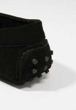 Prix Jamais Vus Pier One LEATHER - Mocassins mocassins et loafers carré homme -VêtementsElite Boutique f91d165dab35434e9fdf7f49f57004e6