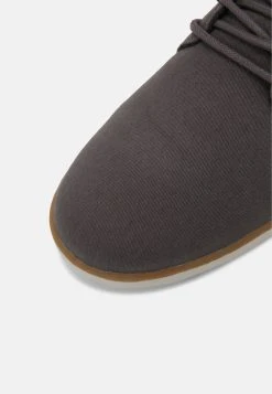 Pier One Baskets basses Qualité Excellente sneakers rond homme 16 Pier One Baskets basses Qualité Excellente sneakers rond homme -VêtementsElite Boutique fa2ea2f505fe4843af54be6dc4a25a1c