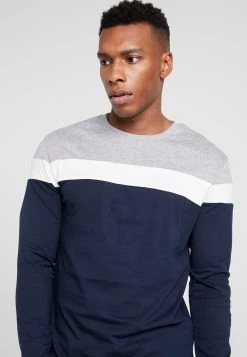 Pier One Prix Gelé T-shirt à manches longues t-shirts & polos col rond homme -VêtementsElite Boutique fe00904878e347c082c5811f3750ffa3