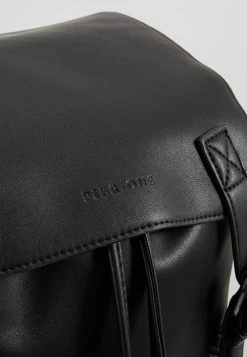 Pier One Réduction UNISEX - Sac à dos sacs compartiment pour pc portable -VêtementsElite Boutique fed1fcdadaba4d46b12783cdc824d000